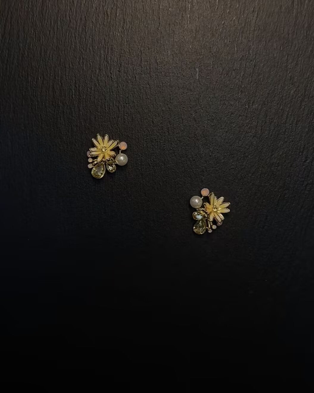 Vintage 中古耳饰 金枝垂露- Droplets