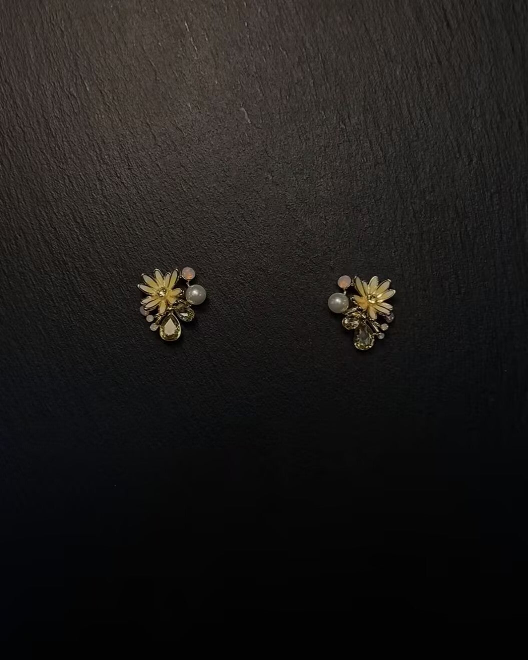 Vintage 中古耳饰 金枝垂露- Droplets