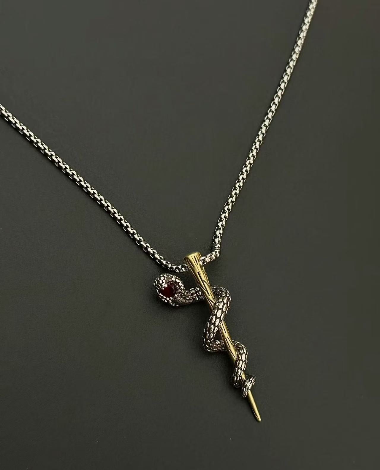 New Vintage 项链「Sceptre」