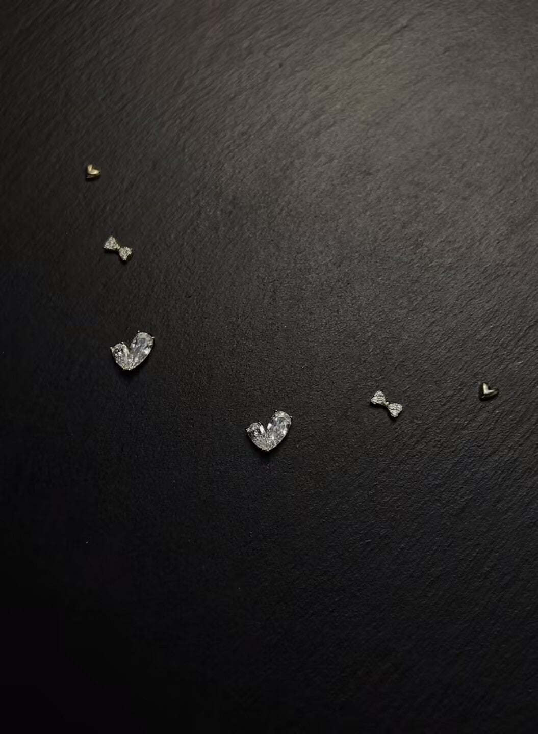 AvoStudio 中古耳饰Mirage幻光叠爱Vintage 中古耳饰 幻光叠爱 -Crystal Mirage