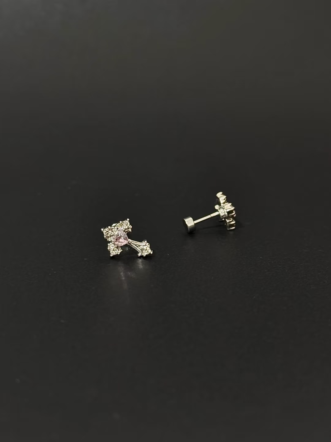「Croix rose」粉色十字｜耳钉