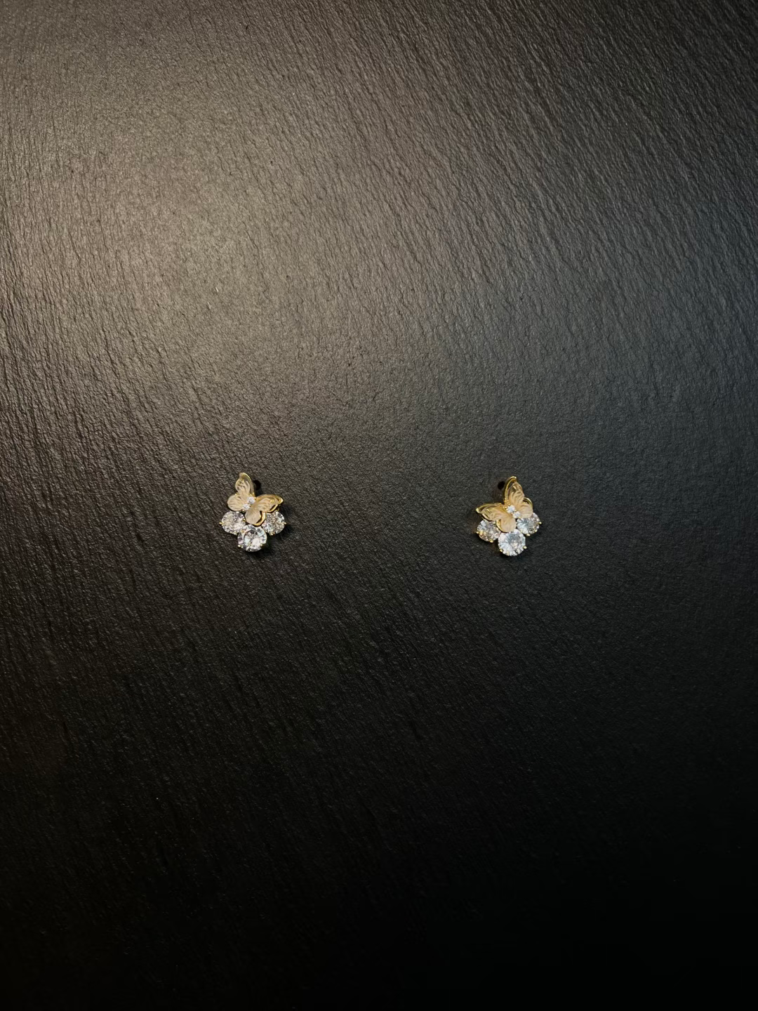 Neon Glow 霓虹蝶光 Vintage 中古耳饰