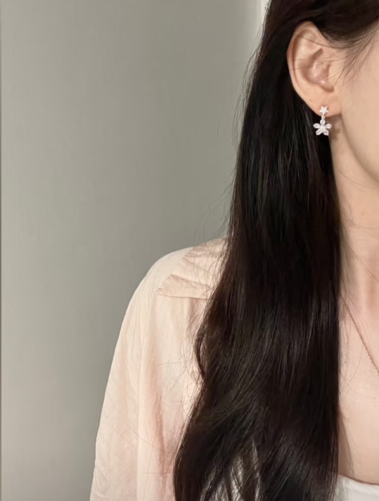 Amethyst Flower Stud Earrings