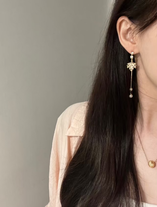 Pearl Tassel Leaf - shaped Earrings
