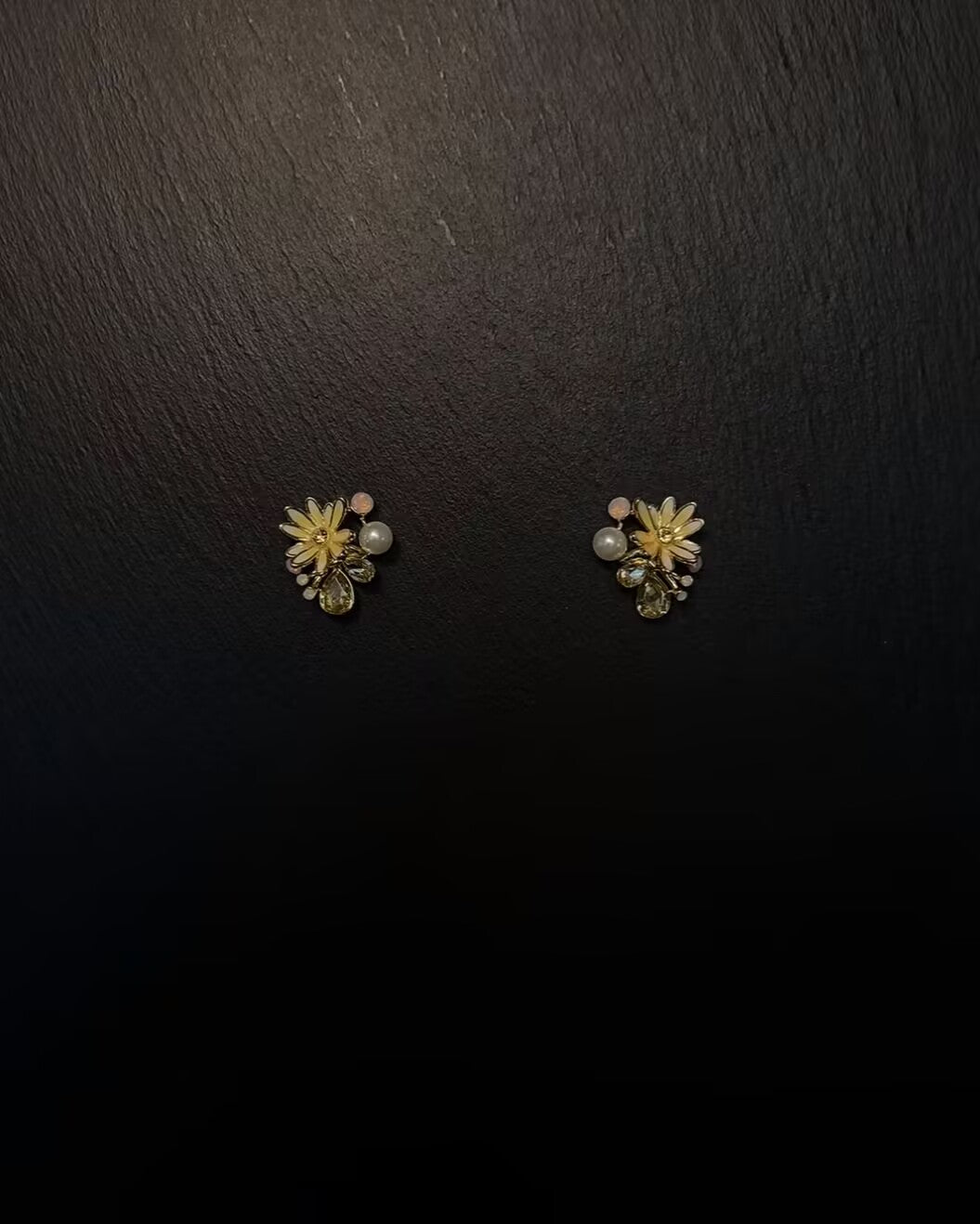 Vintage 中古耳饰 金枝垂露- Droplets